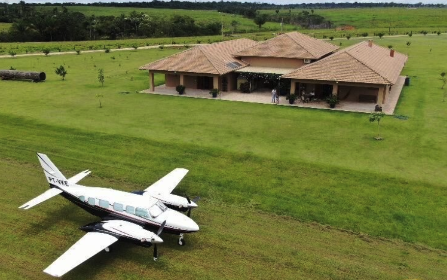 À venda - Fazenda em Indefinido - Rondônia